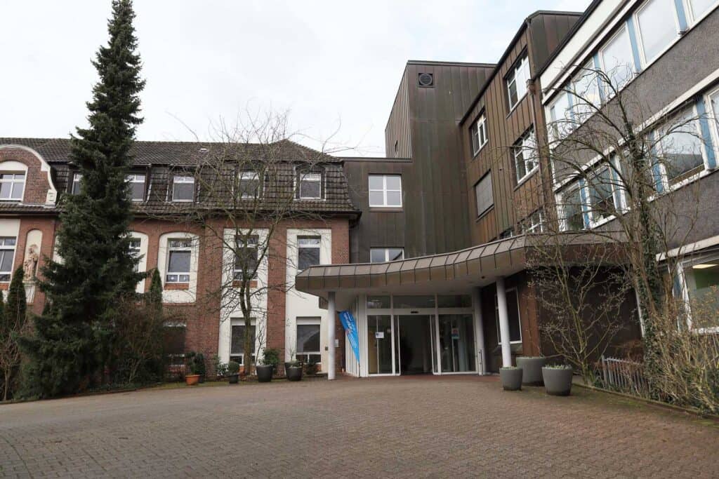 Außenansicht der orthopädischen Praxis in Dorsten.